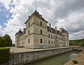 Schloß von Ancy-le-Franc am Canal de Bourgogne , Dept. Yonne , Region Burgund , Frankreich , Europa