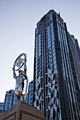 Skulptur aus Stahl vor dem Studio City Macau Resort am Cotai Strip, Cotai, Macau, China