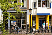 Niederlande, Süd-Holland, Utrecht-Straße entlang des alten Kanals