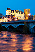 France, Pyrenees Atlantiques, Bearn, Pau, the castle of Henry IV and the gave de Pau River