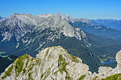View towards Wetterstein range, from fixed-rope route Mittenwalder Hoehenweg, Karwendel range, Upper Bavaria, Bavaria, Germany