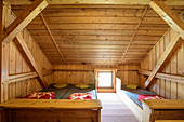 Communal bunks, hut Plauener Huette, Reichenspitze group, Zillertal Alps, Tyrol, Austria