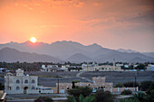 Sonnenuntergang bei Ibra, Oman