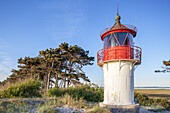 Leuchtturm am Gellen, bei Neuendorf, Insel Hiddensee, Ostseeküste, Mecklenburg-Vorpommern, Norddeutschland, Deutschland, Europa