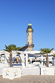 Alter Leuchtturm im Ostseebad Warnemünde, Hansestadt Rostock, Ostseeküste, Mecklenburg, Mecklenburg-Vorpommern, Norddeutschland, Deutschland, Europa