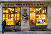 Konditorei, Pietro Romanengo fu Stefano, Traditionsgeschäft, Schaufenster, Auslagen, Genua, Ligurien, Italien