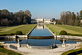 Gartenanlage, Wasserbecken, Achse, symmetrisch, Villa Pisani am Brentakanal, Venezianische Villa, Stra, Venetien, Italien