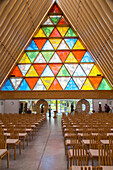 Cardboard Cathedral, Papp-Kathedrale, provisorische anglikanische Kathedrale, tragende Pappröhren, Architekt Shigeru Ban, ersetzt durch Erdbeben zerstörte Christchurch Cathedral, Christchurch, Südinsel, Neuseeland