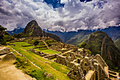 Machu Picchu Incan Ruins, UNESCO World Heritage Site, Sacred Valley, Peru, South America