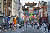Chinatown auf Wardour Street, London, England, Großbritannien, Europa