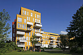 Residential building in Saarstrasse, Schwabing West, Munich, Upper Bavaria, Bavaria, Germany