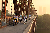 Commuters on the Long Bien Bridge over the Red River in Hanoi, Vietnam, Indochina, Southeast Asia, Asia