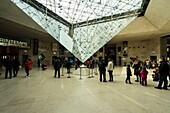 Carrousel du Louvre, inverted Pyramid by the architect Ieoh Ming Pei, Paris, France