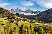 Autumnal landscape with Odle Dolomites peaks on the background, Santa Maddalena, Funes, Bolzano, Trentino Alto Adige , Sudtirol, Italy, Europe