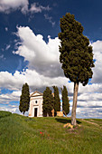 Vitaleta chapel, Pienza, Orcia valley, Tuscany, Italy