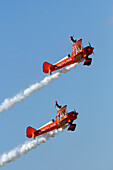 France, Seine et Marne (77). Meaux. Esbly. Meaux-Esbly Airfield, Air show, Boeing Steramn Wing Walkers doing acrobatics