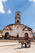 A horse-drawn cart known locally as a coche, Trinidad, UNESCO World Heritage Site, Cuba, West Indies, Caribbean, Central America
