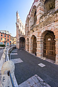 Verona, Veneto, Italien, Der berühmte Außenring der Verona Arena