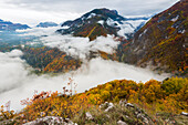 Herbst im Tovel-Tal, Europa, Italien, Trentino-Südtirol, Trento-Viertel, Tuenno-Stadt
