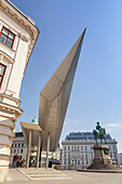 Kunstmuseum Albertina im Palais Erzherzog Albrecht mit dem Flugdach Soravia-Wing von Hans Hollein, Wien, Ostösterreich, Österreich, Europa