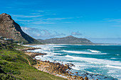 Blick über die Bucht, die zum Kap der Guten Hoffnung, Südafrika, Afrika führt