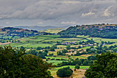 Blick nach Norden vom Triangulationspunkt, Cartmel Fell, Südlakeland, Cumbria, England, Großbritannien, Europa