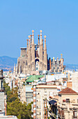 Skyline Blick auf La Sagrada Familia, von Antoni Gaudi, UNESCO Weltkulturerbe, Barcelona, ??Katalonien (Katalonien), Spanien, Europa