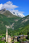 Kirche von Heiligenblut mit Großglockner, Heiligenblut, Nationalpark Hohe Tauern, Kärnten, Österreich