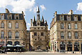 'Das Stadttor Porte Cailhau oder auch ''Porte du Palais'', Bordeaux, Gironde, Nouvelle-Aquitaine, Frankreich, Europa'