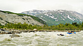 Rafters Running Towards Lava North On The Alsek River
