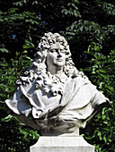 France, Paris. 1st arrondissement. Jardin des Tuileries. Sculpture of Charles Perrault.