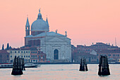 Chiesa del Santissimo Redentore bei Sonnenuntergang, Giudecca, Venedig, UNESCO Weltkulturerbe, Veneto, Italien, Europa