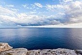Aussicht auf die Insel Cabrera von dem Cap Blanc Leuchtturm, Mallorca, Balearische Inseln, Spanien