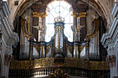 Orgel der Klosterkirche in der Benedektinerabtei Rohr in Rohr, Niederbayern