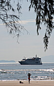 The Australien expedition cruise ship Coral Explorer anchors off he coast of the Tarutaro National Parks in Thailand