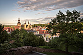 UNESCO Welterbe Lutherstädte, Blick auf Lutherstadt Eisleben und die St Andreas Kirche mit der Lutherkanzel, Sachsen-Anhalt, Deutschland