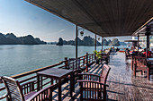 Vietnam, Ha Long Bay, cruise boat (UNESCO World Heritage)