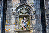 Brittany, Fougeres, plunging view on the feudal castle, Notre Dame Gate (on the way to Santiago de Compostela)