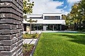 modern architecture house in the Bauhaus style, Oberhausen, Nordrhein-Westfalen, Germany