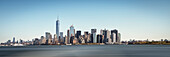 Panorama Blick auf Skyline von Manhattan mit dem ONE World Trade Center, New York City, Vereinigte Staaten von Amerika, USA, Nordamerika