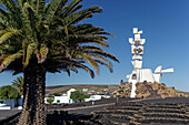 Skulptur, Monumento al Campesino vom Kuenstler und Architekten Cesar Manrique, bei Casa Museo del Campesino, Mozaga, UNESCO-Biosphaerenreservate