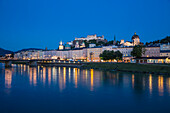 View of Salzach River, Hohensalzburg Castle and the Altstadt (The Old City), UNESCO World Heritage Site, Salzburg, Austria, Europe