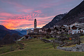 Sunset over the alpine village of Soglio, Bregaglia Valley, Maloja Region, Canton of Graubunden (Grisons), Switzerland, Europe