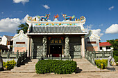 Chinese Buddhist temple, Vientiane, Laos, Indochina, Southeast Asia, Asia