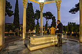 Grabmal von Hafez in Shiraz, Iran, Asien
