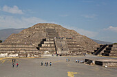 Pyramid of the Moon, Teotihuacan Archaeological Zone, UNESCO World Heritage Site, State of Mexico, Mexico, North America