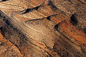 Vom Flugzeug ist die geologische Struktur des Wüstengebirges gut erkennbar, Flinders Ranges, Südaustralien, Australien