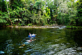 Der Mossman River ist der Spielplatz für Lodgegäste, Silky Oaks Lodge, Queensland, Australien