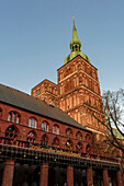 Altstadt mit St. Nikolai, Weihnachtsmarkt, Stralsund, Ostseeküste, Mecklenburg-Vorpommern, Deutschland