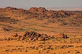 Granite rock formations, Ikh Gazriin Chuluu, Gobi Desert, Mongolia